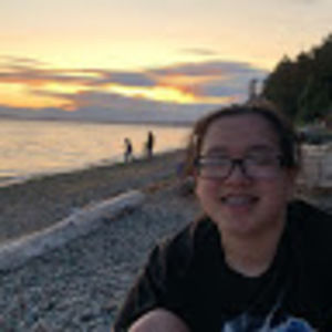 Meet your Posher, Lina